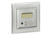 Legrand - stereo ovládač s LCD displejom